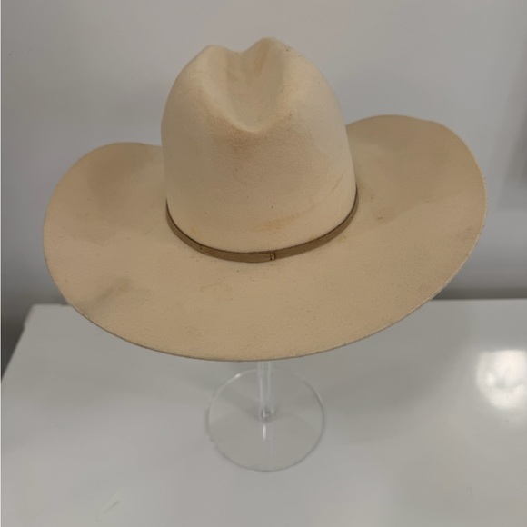 Janessa Leone Accessories - Janessa Leone Wool Hat with Leather Band